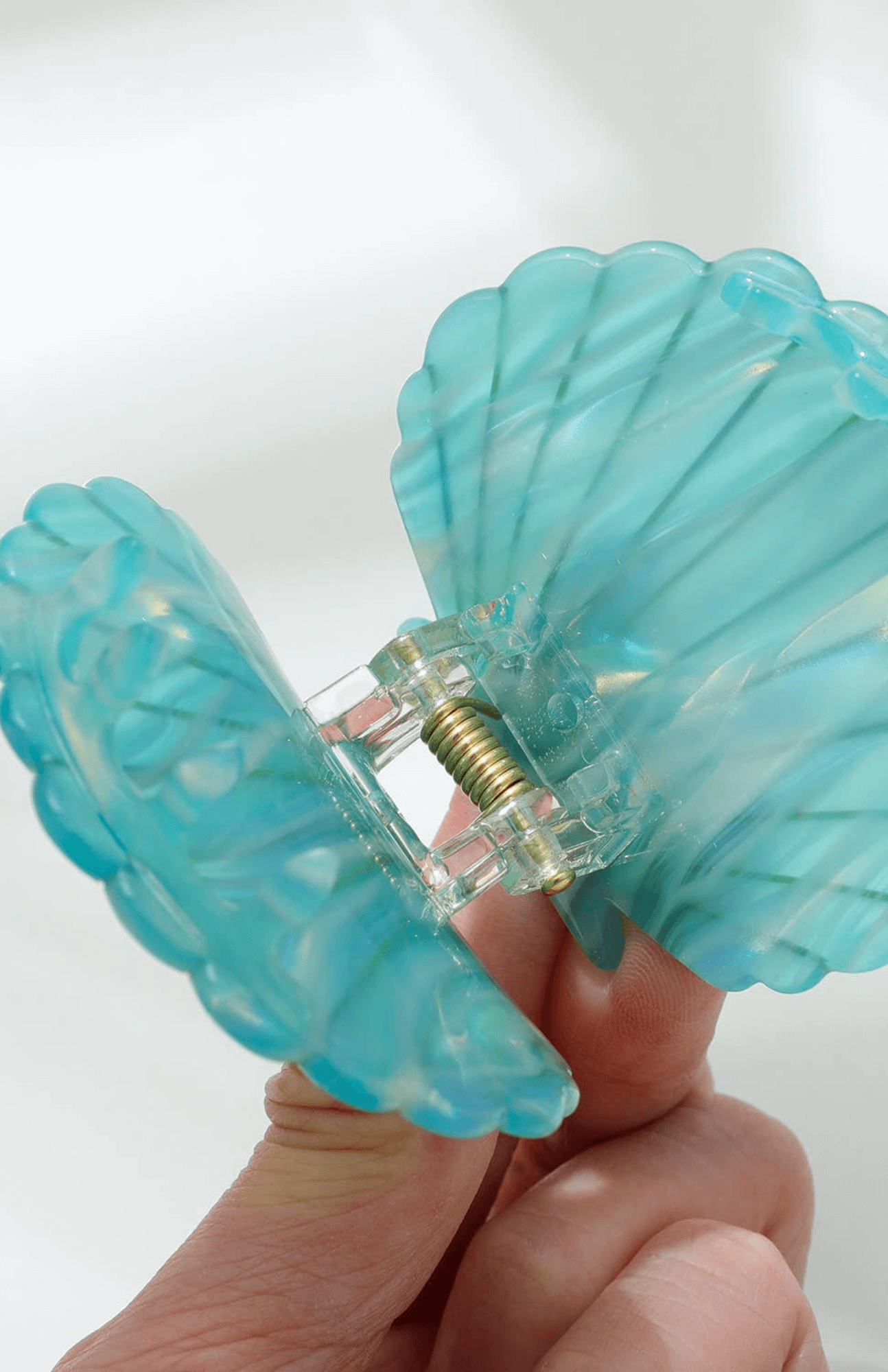 Seashell Claw Clip