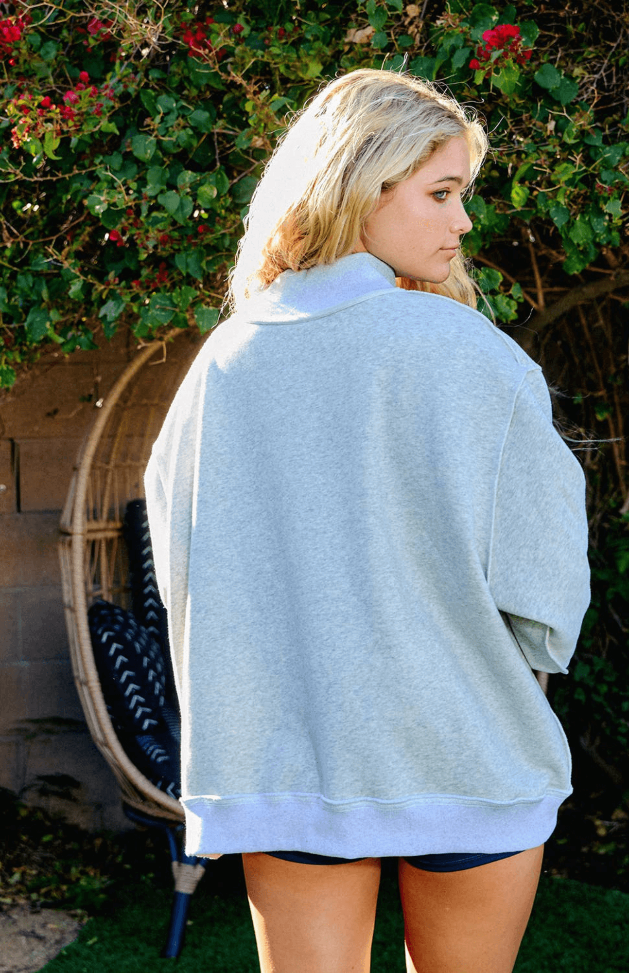 Pilates Reversible Mockneck Sweatshirt