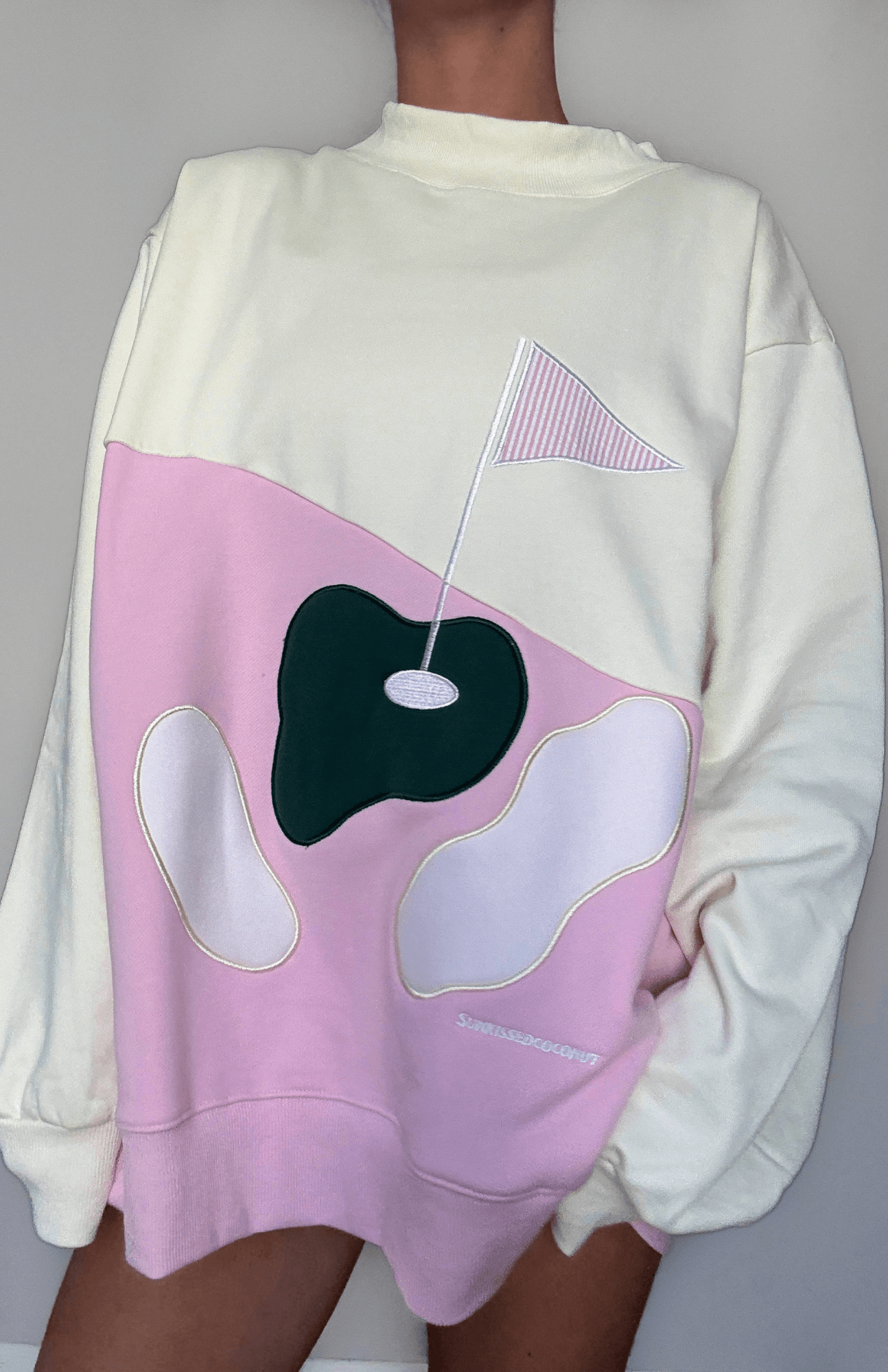 Women's oversized 100% cotton Golf Mockneck Crew sweatshirt