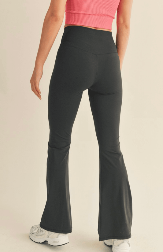 Brenna Flare Legging